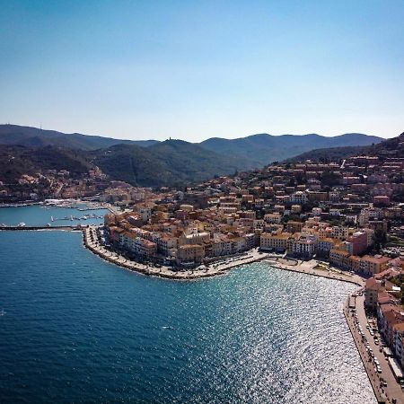 Monolocale Mansarda A Porto Santo Stefano Argentario Lägenhet Exteriör bild